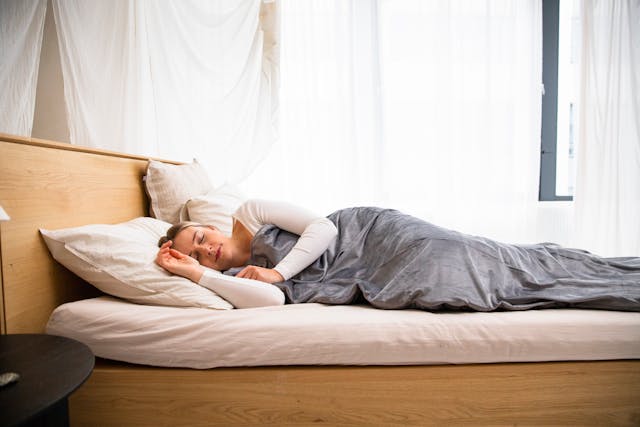 oneframework 6 ways technology affects your sleep health